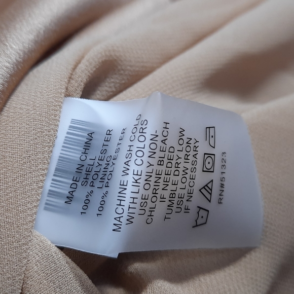 NWT VINCE CAMUTO camel maxi dress SZ 0 - Picture 11 of 13